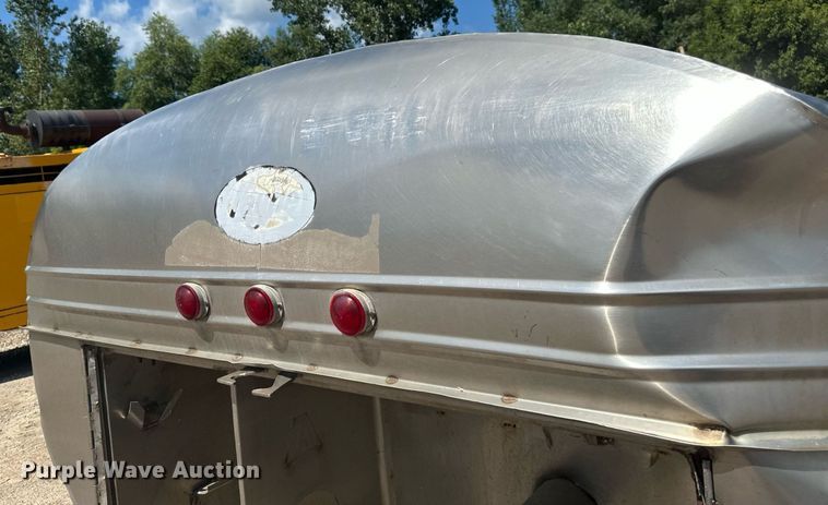 image for item EB2920 0 Water tank bed