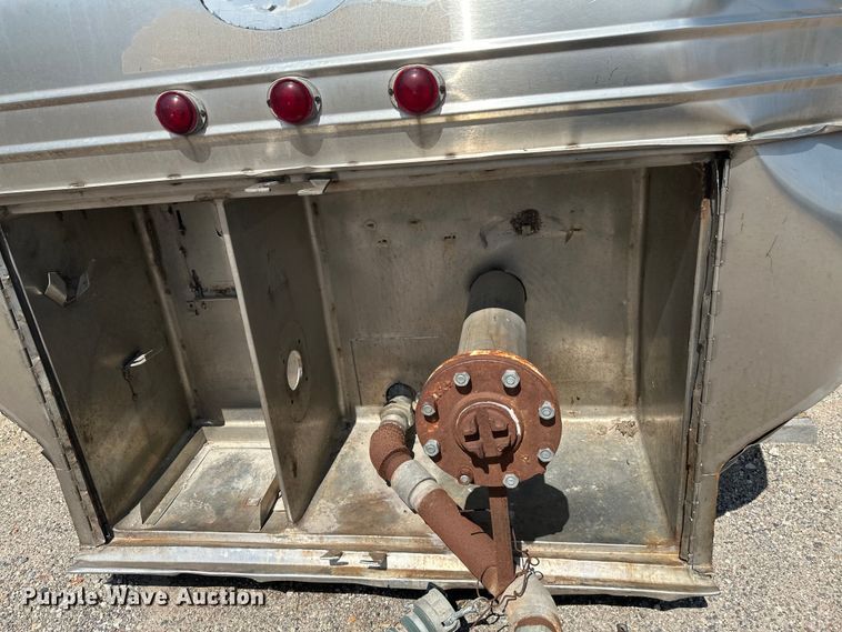 image for item EB2920 0 Water tank bed