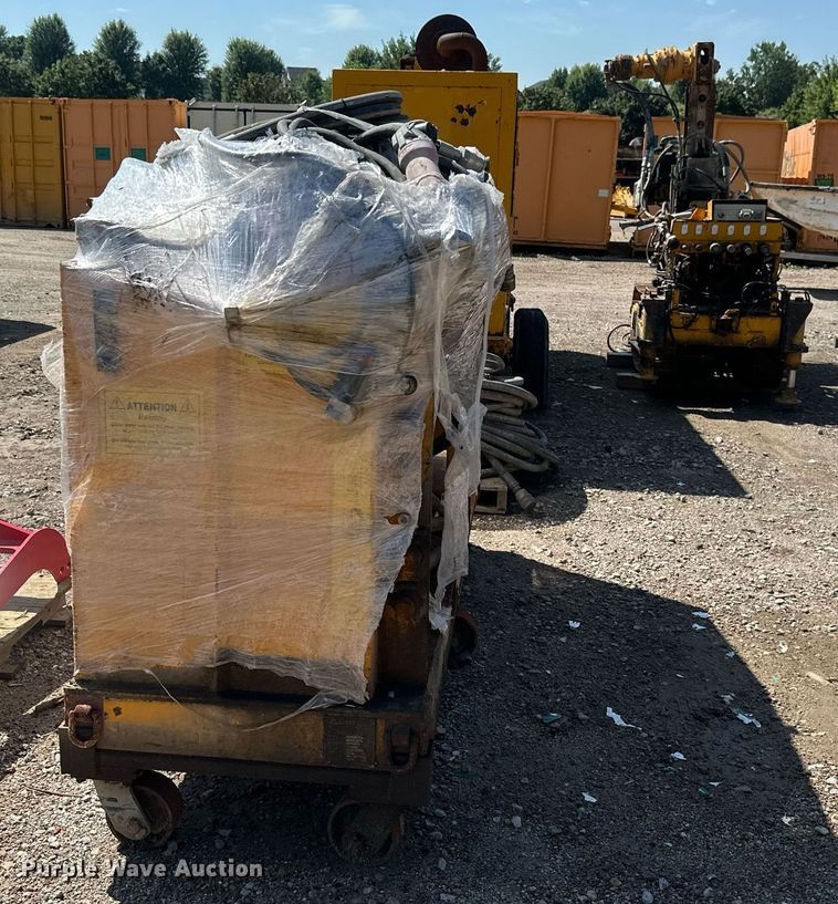 image for item EB2922 Klemm MR701 drilling machine