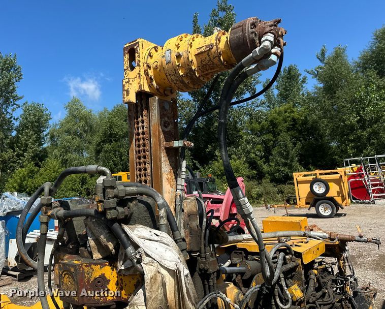 image for item EB2922 Klemm MR701 drilling machine