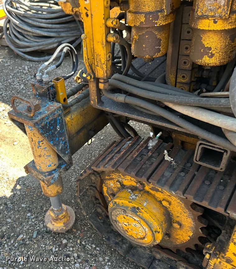 image for item EB2922 Klemm MR701 drilling machine