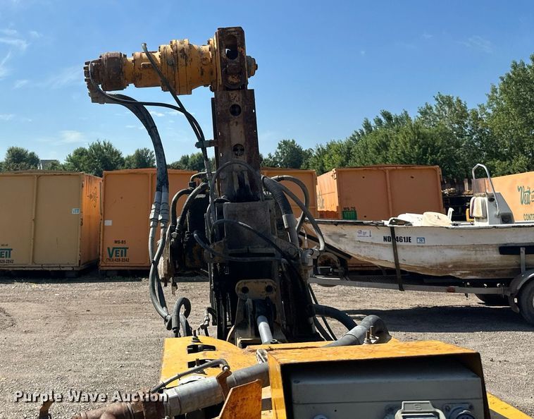 image for item EB2922 Klemm MR701 drilling machine