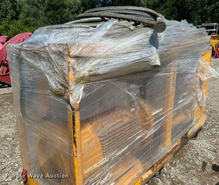 image for item EB2922 Klemm MR701 drilling machine