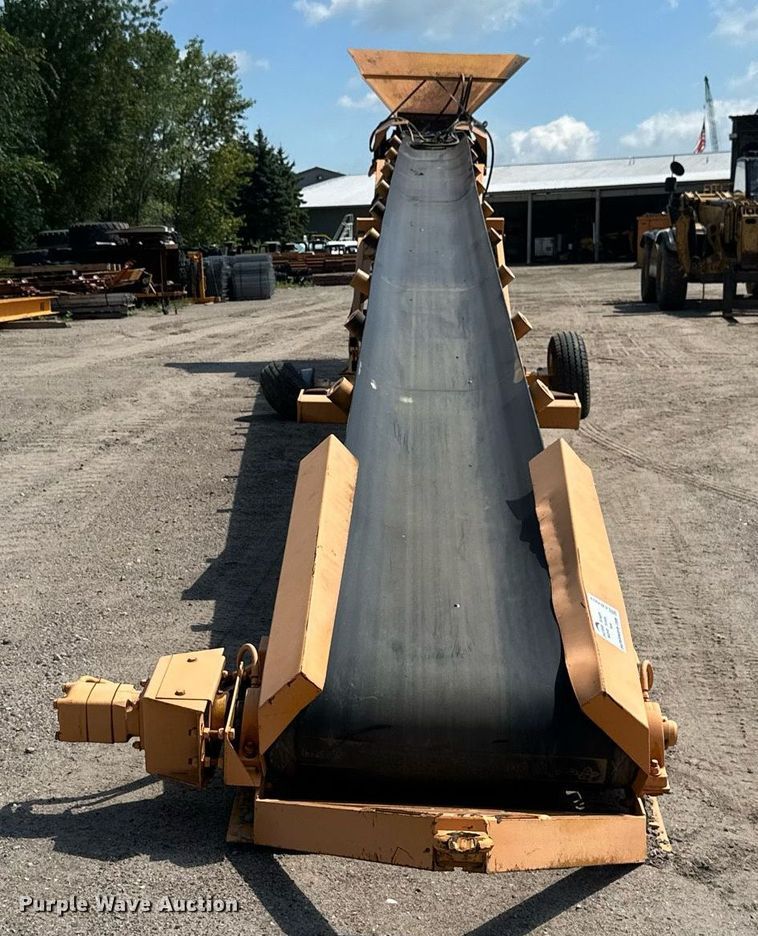 image for item EB2924 Power screen  M 70  conveyor