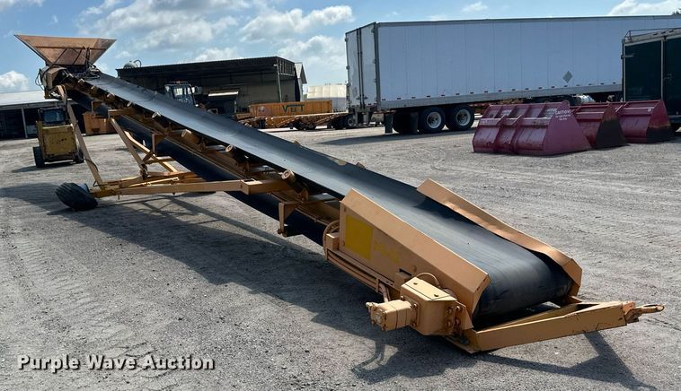 image for item EB2924 Power screen  M 70  conveyor