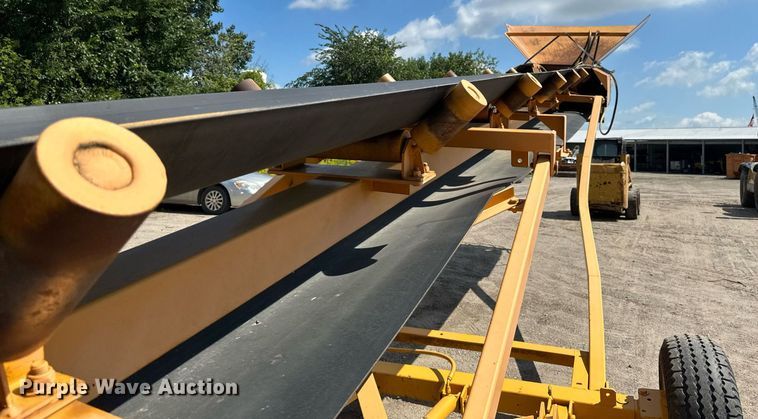 image for item EB2924 Power screen  M 70  conveyor