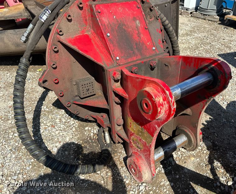 image for item EB2931 Caterpillar P28 pulverizer