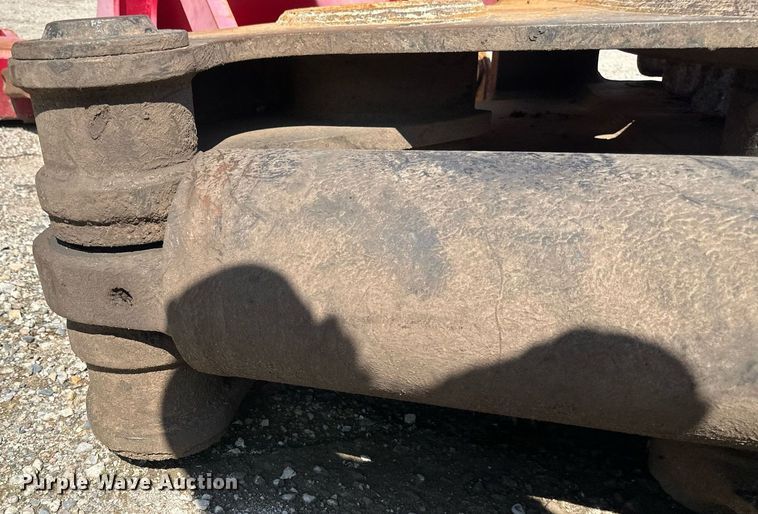 image for item EB2931 Caterpillar P28 pulverizer