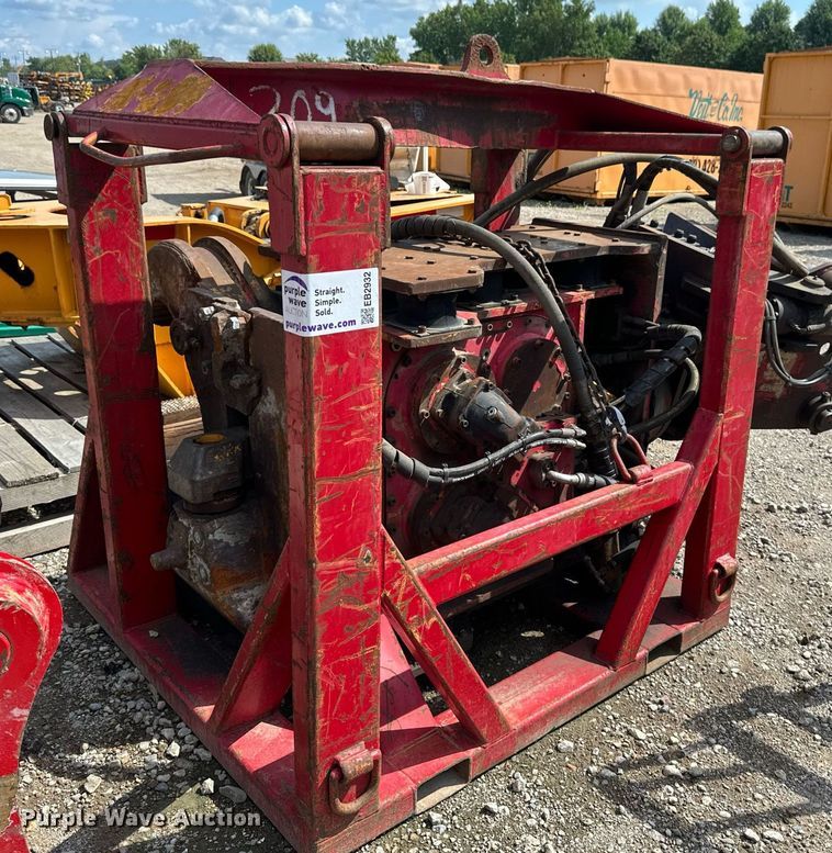 image for item EB2932 Movax SP100 vibrator pile driver