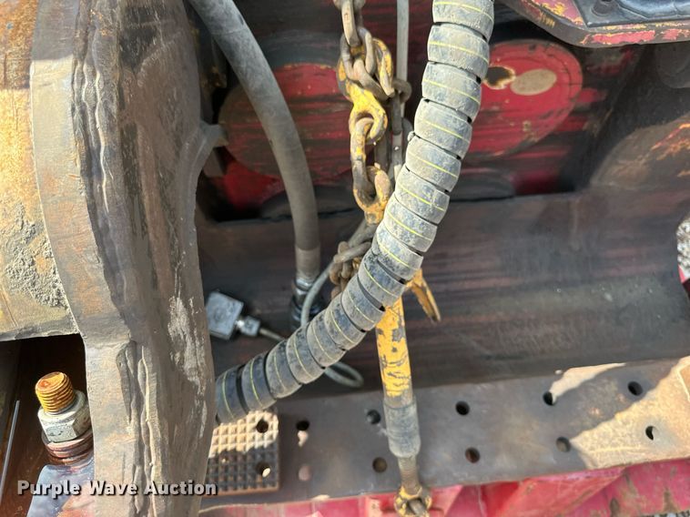 image for item EB2932 Movax SP100 vibrator pile driver