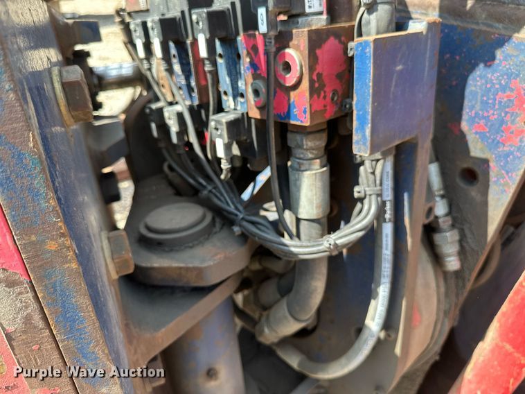 image for item EB2932 Movax SP100 vibrator pile driver