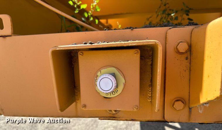 image for item EB2939 1997 Powerscreen 620 trommel screen