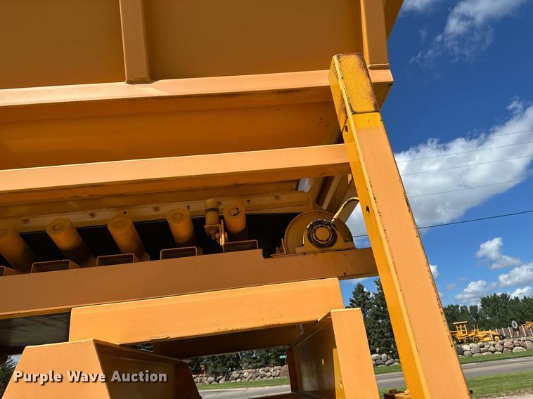 image for item EB2939 1997 Powerscreen 620 trommel screen