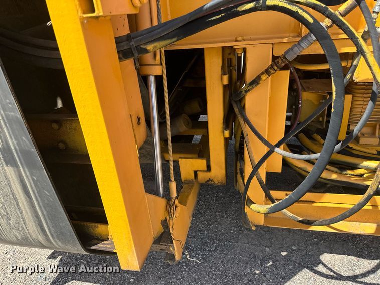 image for item EB2939 1997 Powerscreen 620 trommel screen