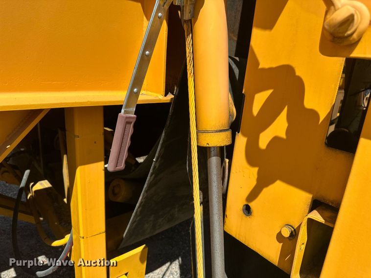 image for item EB2939 1997 Powerscreen 620 trommel screen