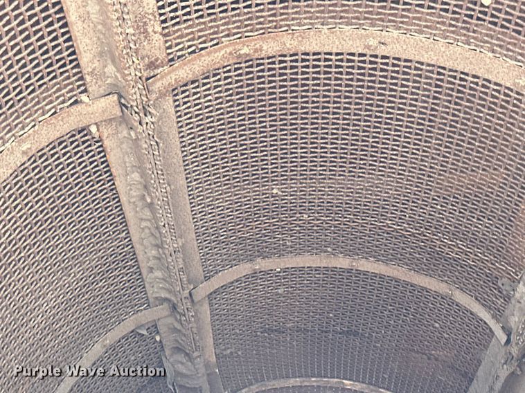 image for item EB2939 1997 Powerscreen 620 trommel screen