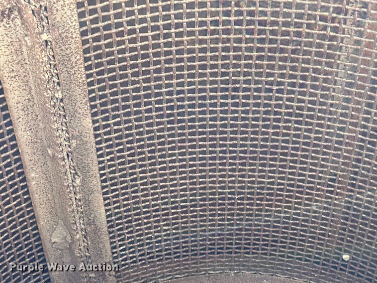 image for item EB2939 1997 Powerscreen 620 trommel screen