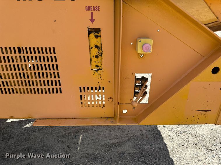 image for item EB2939 1997 Powerscreen 620 trommel screen