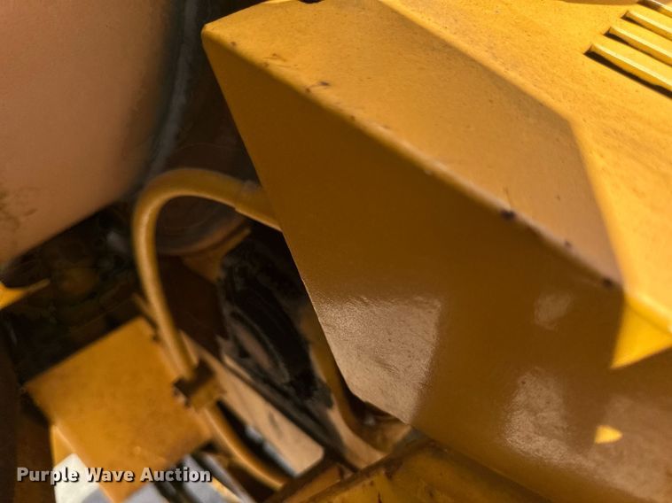 image for item EB2939 1997 Powerscreen 620 trommel screen