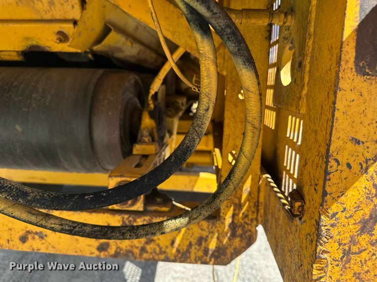 image for item EB2939 1997 Powerscreen 620 trommel screen