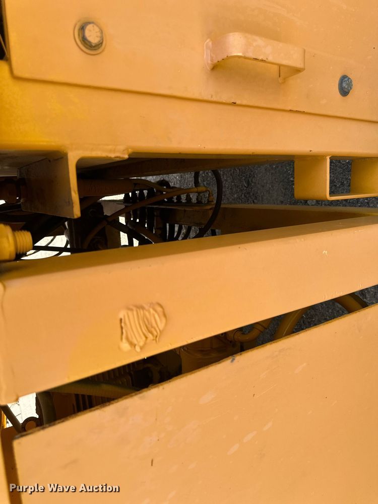 image for item EB2939 1997 Powerscreen 620 trommel screen