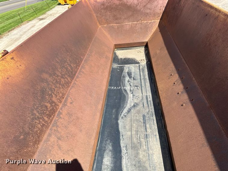 image for item EB2939 1997 Powerscreen 620 trommel screen