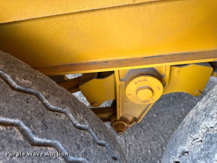 image for item EB2939 1997 Powerscreen 620 trommel screen