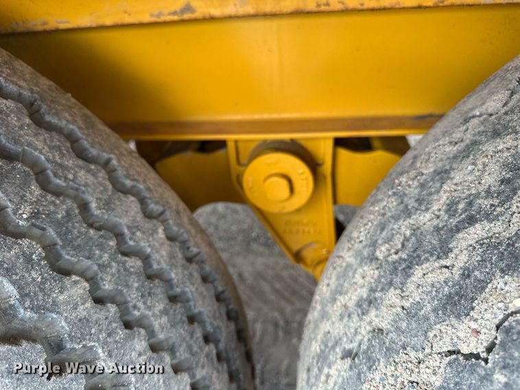 image for item EB2939 1997 Powerscreen 620 trommel screen