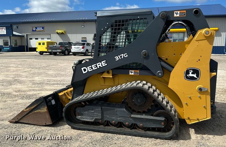 image for item EB2940 2019 John Deere 317G tracked skid steer loader