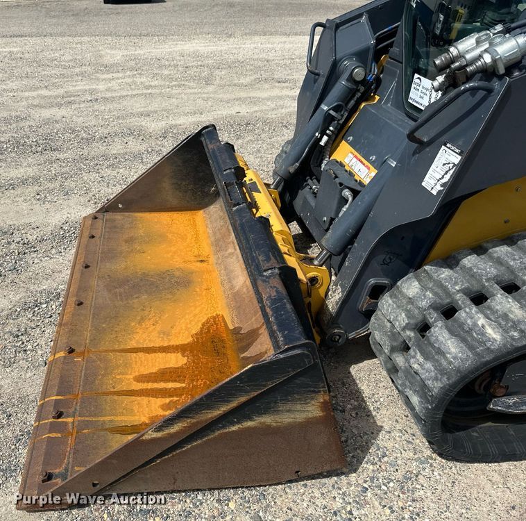 image for item EB2940 2019 John Deere 317G tracked skid steer loader