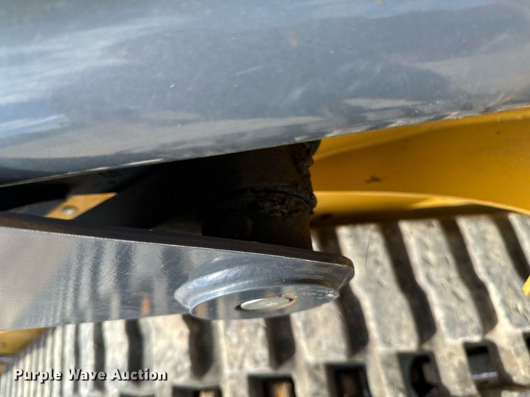 image for item EB2940 2019 John Deere 317G tracked skid steer loader