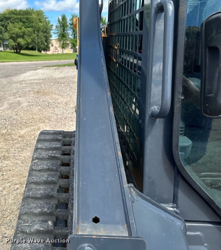 image for item EB2940 2019 John Deere 317G tracked skid steer loader