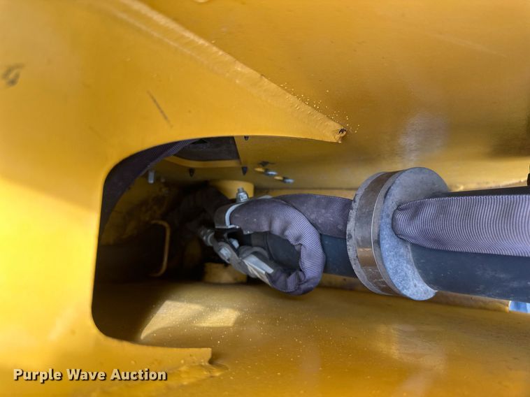 image for item EB2940 2019 John Deere 317G tracked skid steer loader