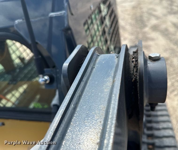 image for item EB2940 2019 John Deere 317G tracked skid steer loader