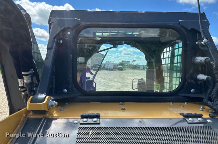 image for item EB2940 2019 John Deere 317G tracked skid steer loader