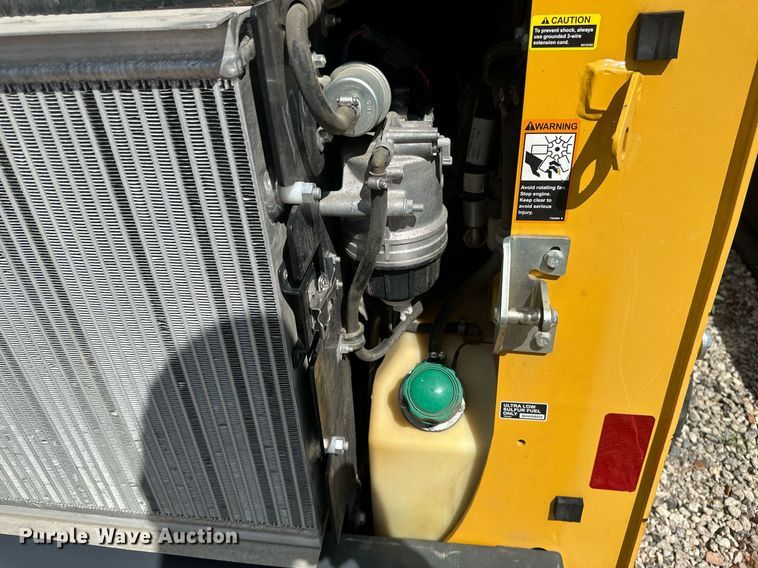 image for item EB2940 2019 John Deere 317G tracked skid steer loader