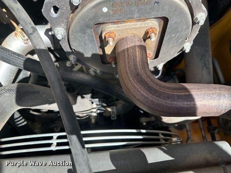 image for item EB2940 2019 John Deere 317G tracked skid steer loader