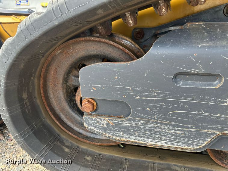 image for item EB2940 2019 John Deere 317G tracked skid steer loader