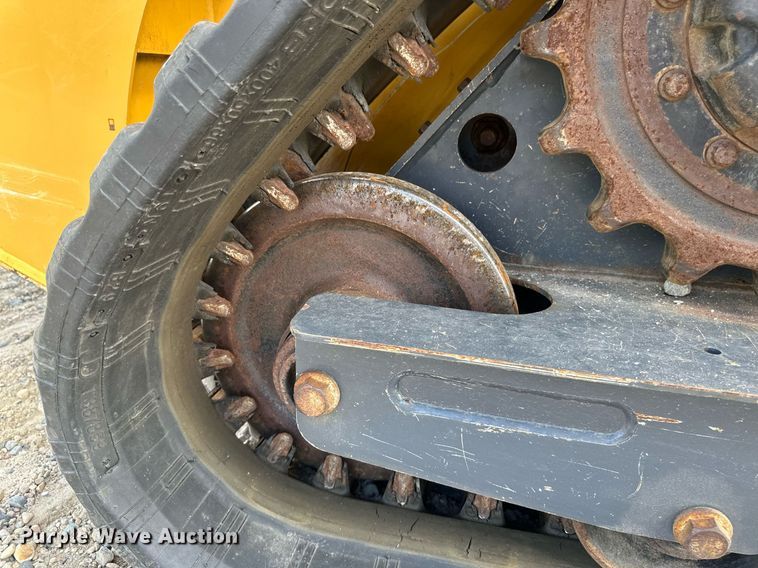 image for item EB2940 2019 John Deere 317G tracked skid steer loader