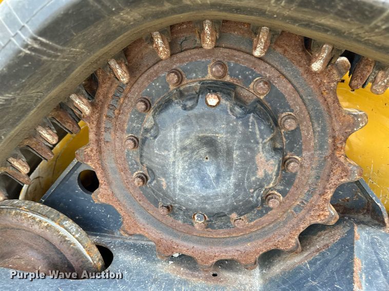 image for item EB2940 2019 John Deere 317G tracked skid steer loader