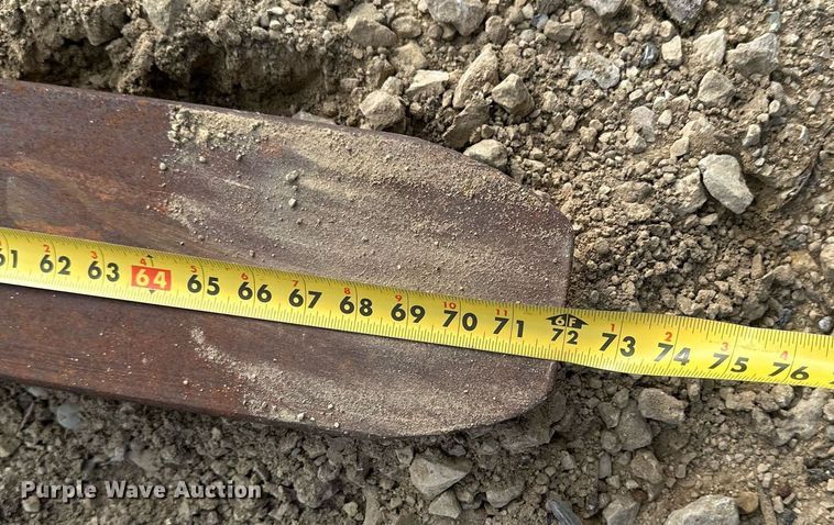 image for item EB2942 Wheel loader forks