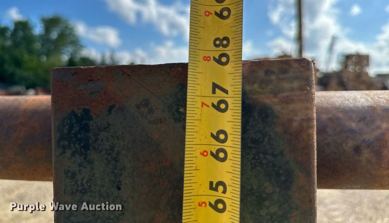 image for item EB2942 Wheel loader forks