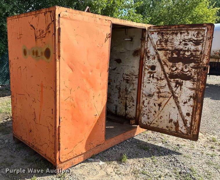 image for item EB2956 Toolbox