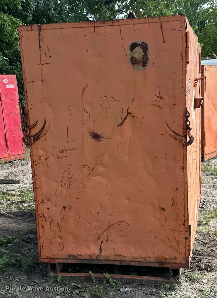 image for item EB2957 Toolbox