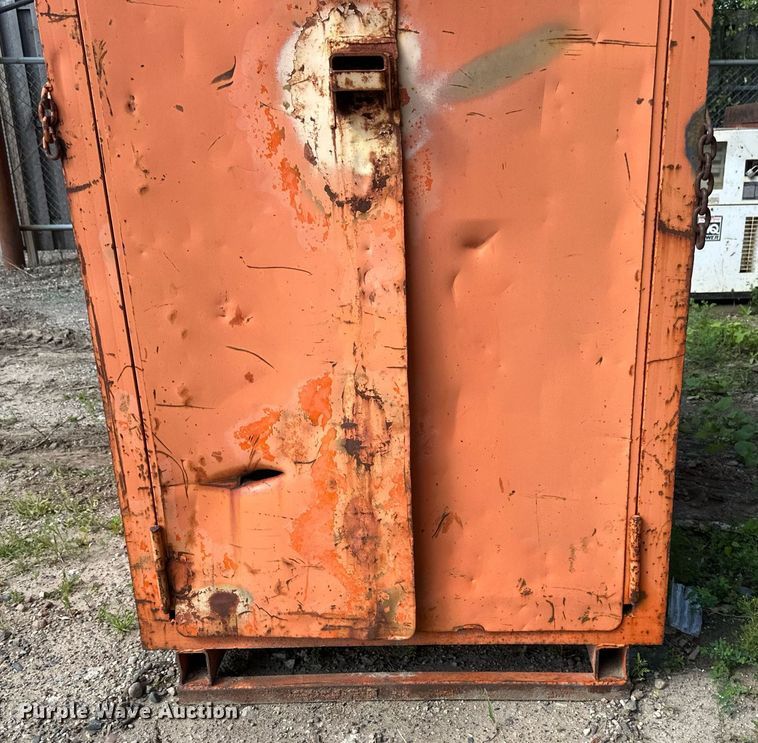 image for item EB2957 Toolbox