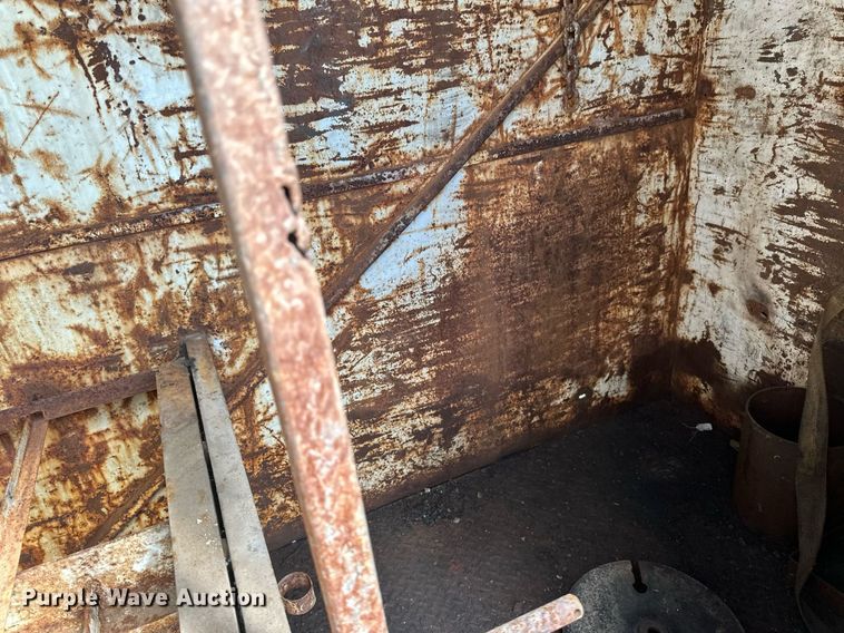 image for item EB2957 Toolbox