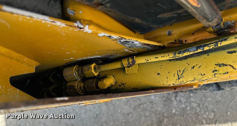 image for item EB2958 2006 Bobcat 463 skid steer loader
