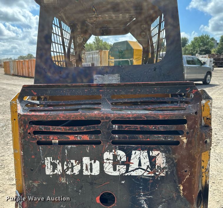image for item EB2958 2006 Bobcat 463 skid steer loader
