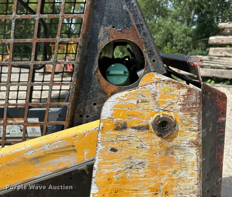 image for item EB2958 2006 Bobcat 463 skid steer loader