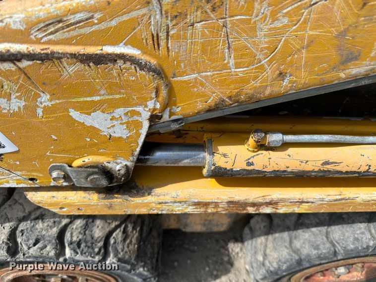 image for item EB2958 2006 Bobcat 463 skid steer loader